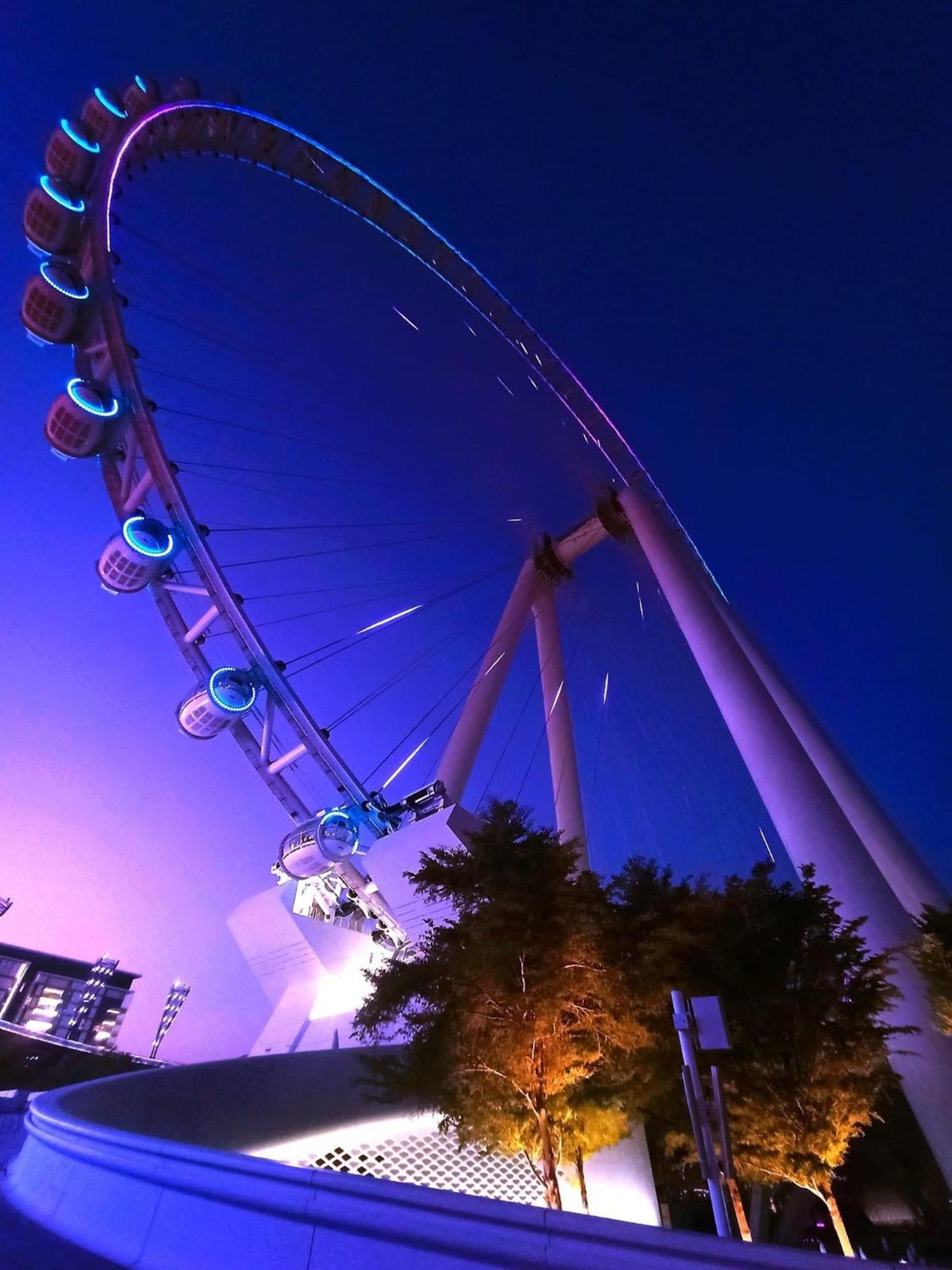 Seaview Beach Hostel Jbr - Walk To Beach - Gym - Pool - Metro Station ดูไบ ภายนอก รูปภาพ