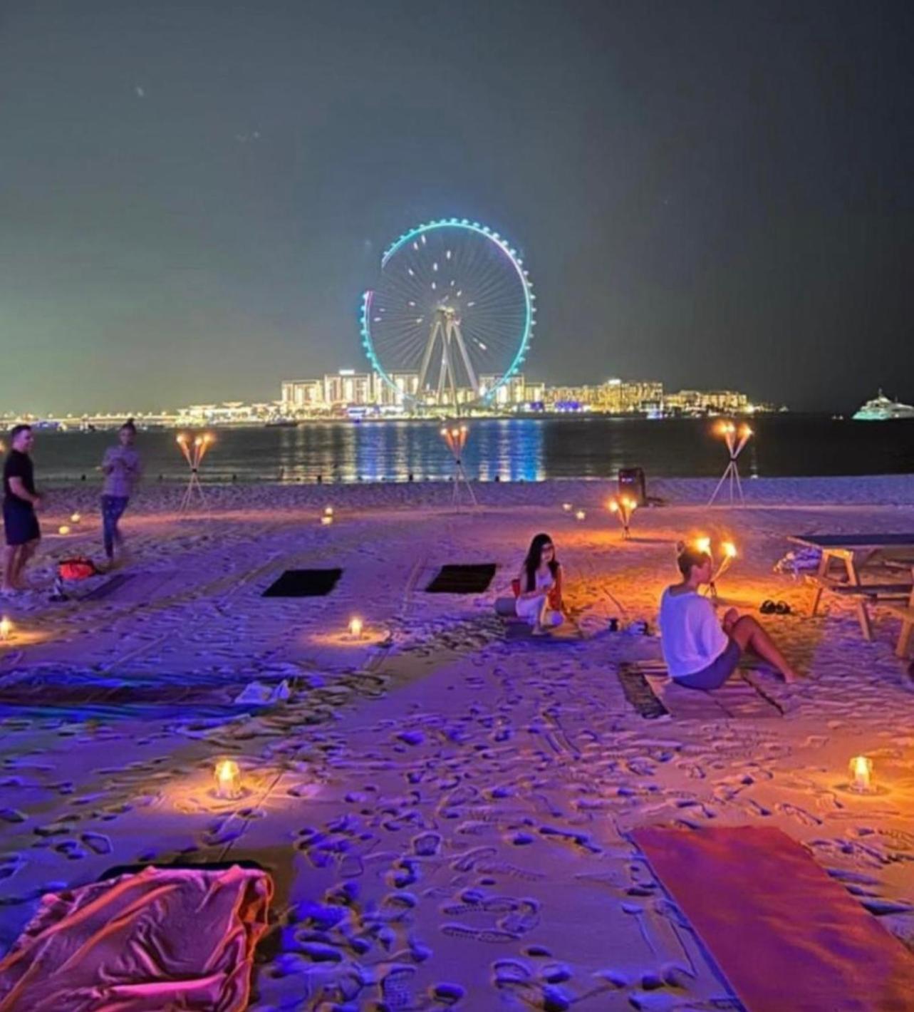 Seaview Beach Hostel Jbr - Walk To Beach - Gym - Pool - Metro Station ดูไบ ภายนอก รูปภาพ