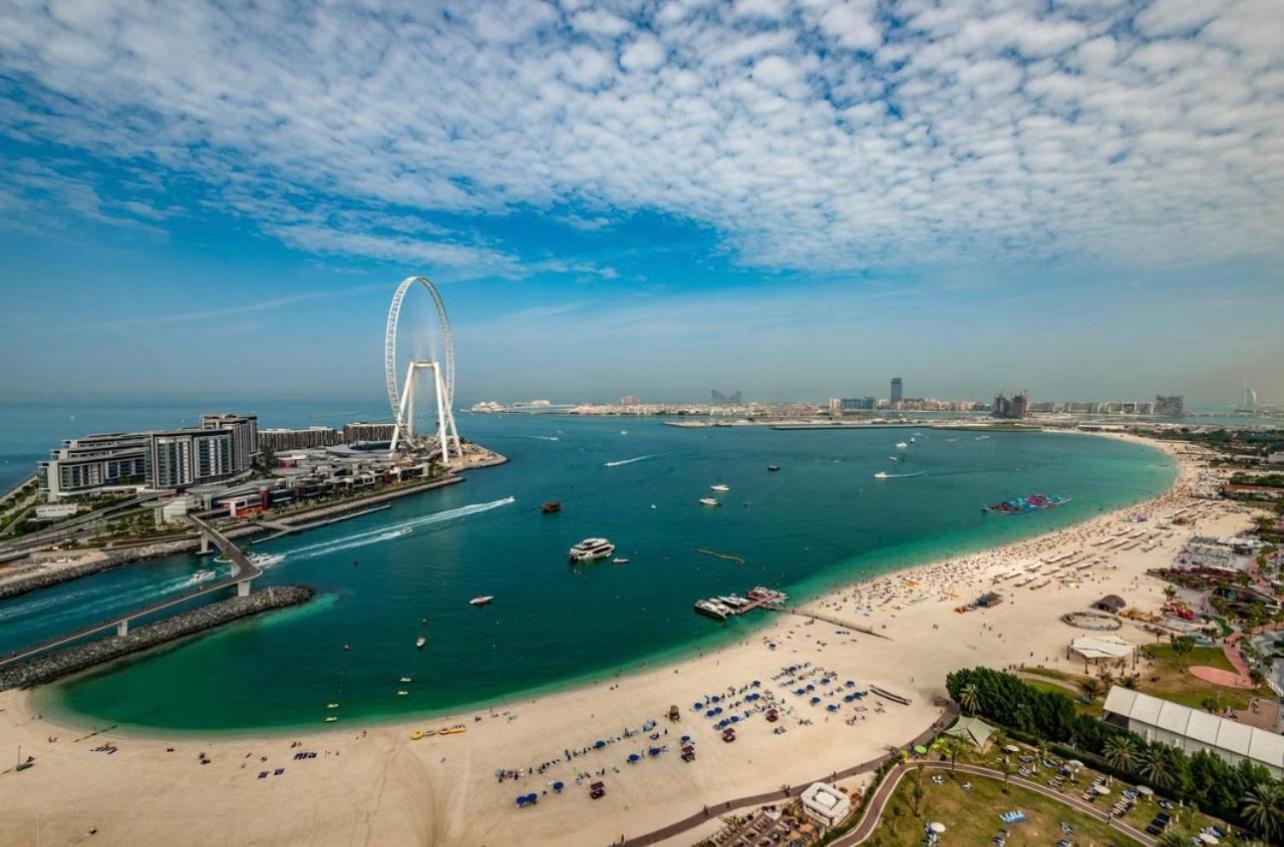 Seaview Beach Hostel Jbr - Walk To Beach - Gym - Pool - Metro Station ดูไบ ภายนอก รูปภาพ